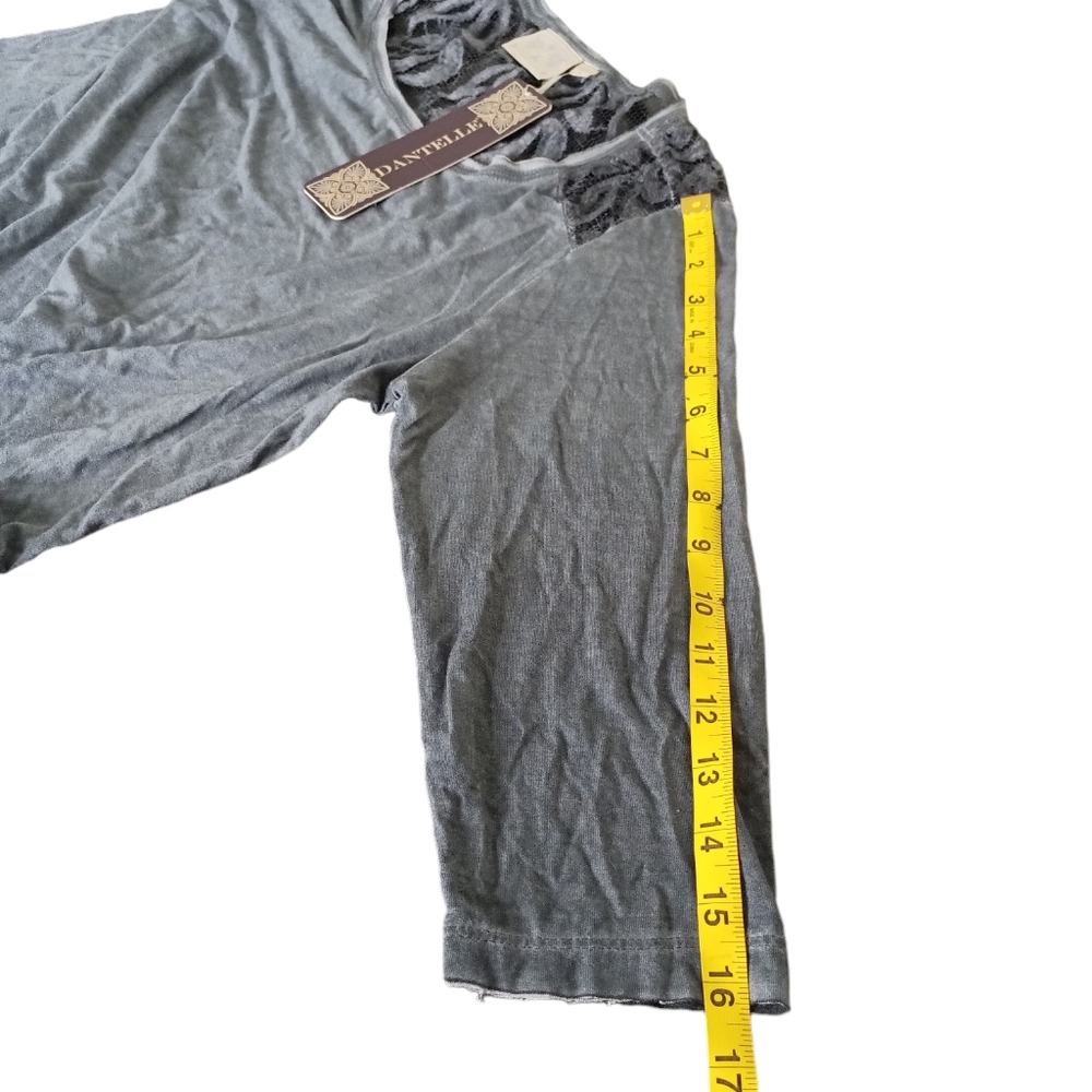 Dantelle Charcoal Lace-Detail 3/4 Sleeve Tee - Picture 6 of 9